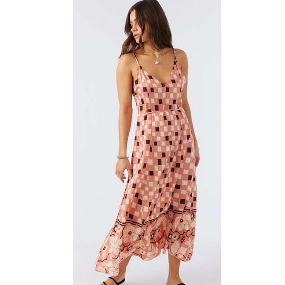 O'Neill Dresses & Skirts - NWT- O'Neill ‘Dorthie Peach Fuzz' Print Fit & Flare Maxi Dress